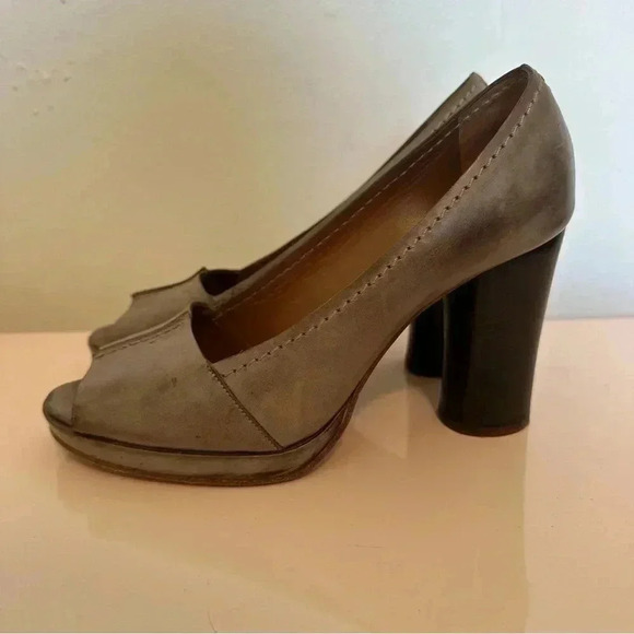 Chloe Peep Toe Soft Leather Heels EUC 38.5 - Picture 9 of 11